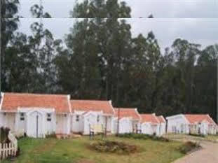Deccan Plaza Hotel - Ooty Kültér fotó